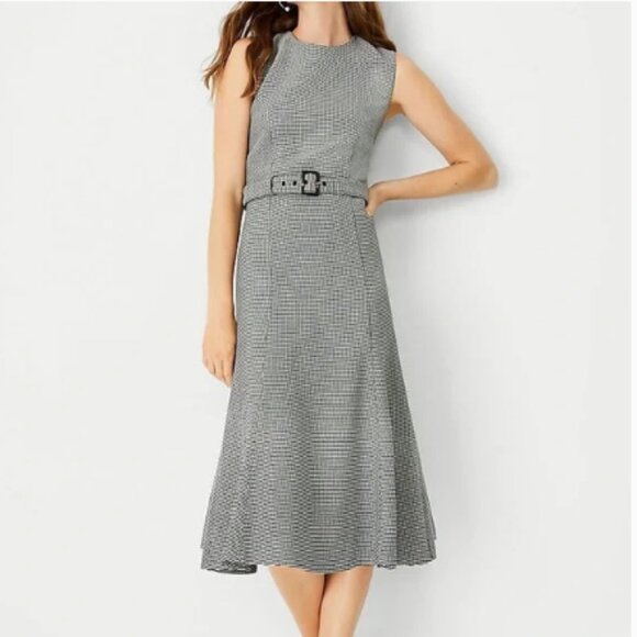 Ann Taylor Dresses & Skirts - Ann Taylor Houndstooth Casual Sleeveless Belted Sheath Dress (114)